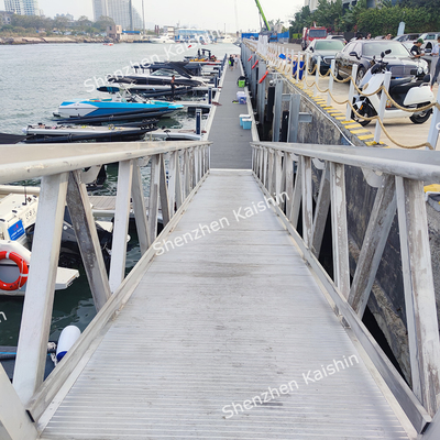 Silver Marine Aluminum Gangways Durable And Perfect For Marina Dock Pontoon Performance