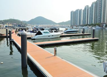 Long Lasting Marine Aluminum Alloy Floating Pontoon Docks For Yacht Boat Berth