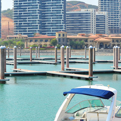 Marina Use Aluminum Alloy Floating Boat Docks Pontoons Long Lasting For Waterfronts