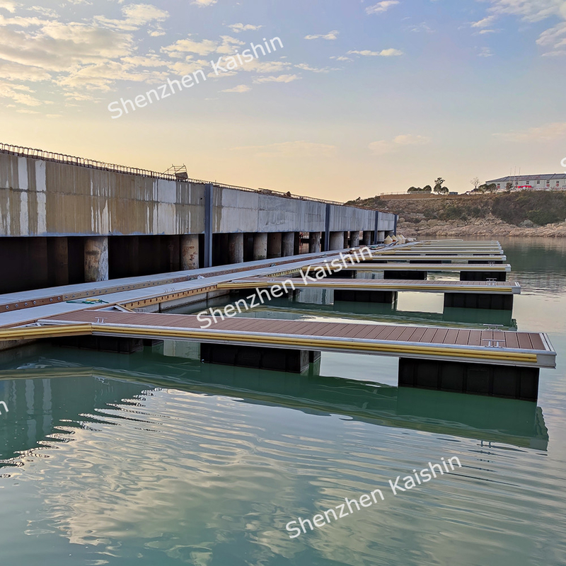 Marina Aluminum Floating Dock Gangway Commercial Floating Docks For Private Berths