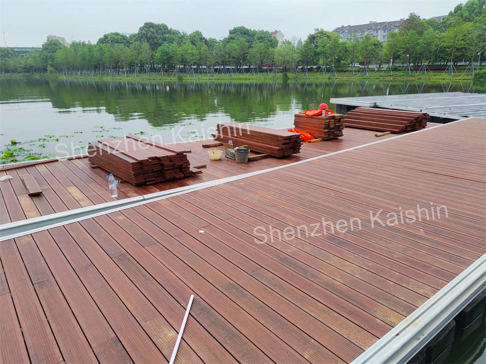 Floating Dock Manufacturer Marine Aluminum Floating Platform