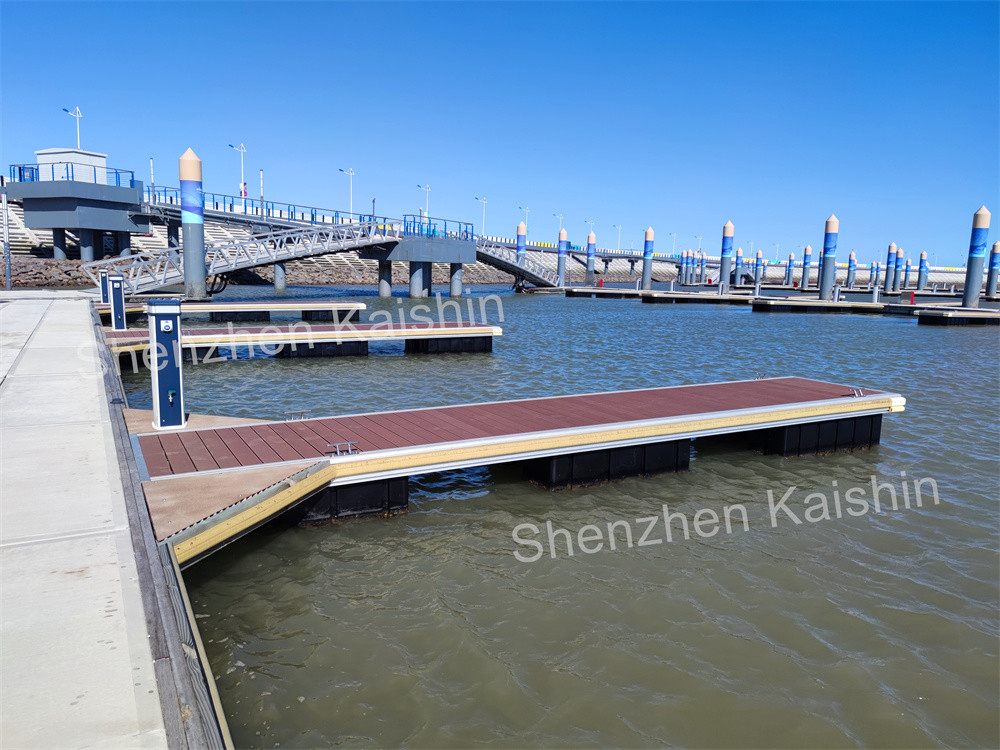 Aluminum Floating Docks Waterproof Decking Plastic Marine Alloy Floating Dock Floating Water Deck Platform