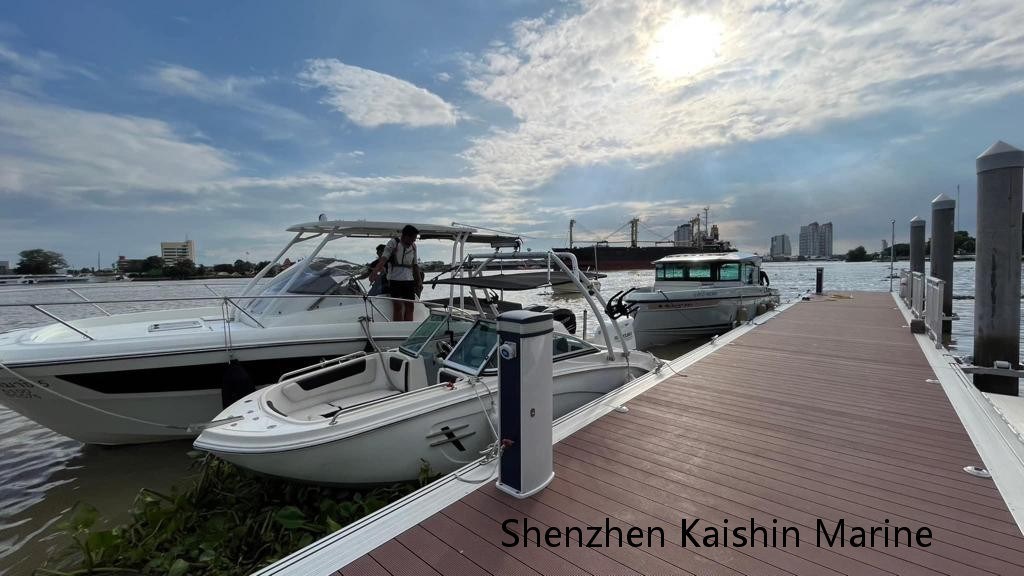 Marine Grade Aluminum Floating Dock with 275kg/square Meters Load Capacity and LLDPE Floaters